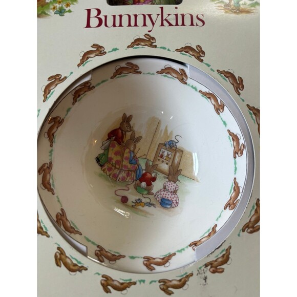 Bunnykins Royal Doulton set - Picture 3 of 8
